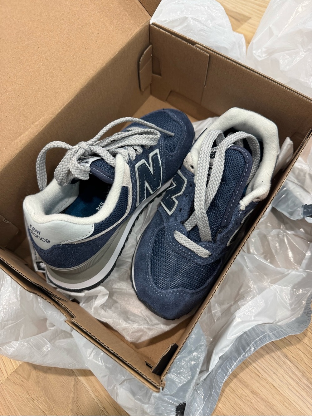 New Balance Kids Sneakers - toddler size 11 - Navy